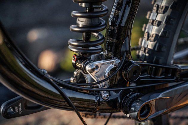 Close up of Reeb Cycle Sqweeb v4 mountain bike suspension system.