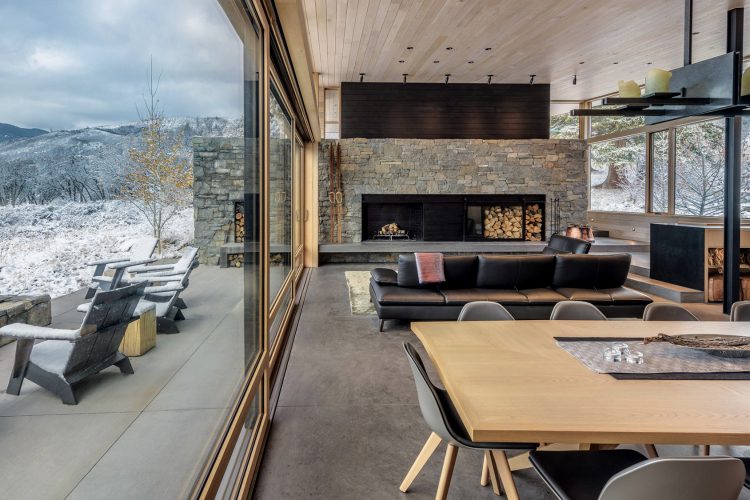 Gammel Damm residence