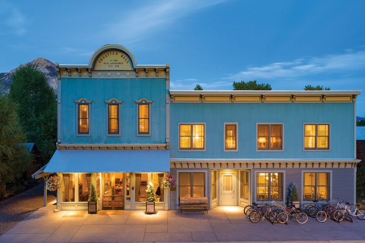 Eleven Scarp Ridge Lodge