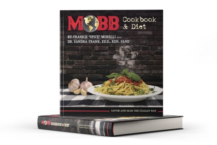 MOBB Cookbook & Diet: Savor and Slim the Italian Way