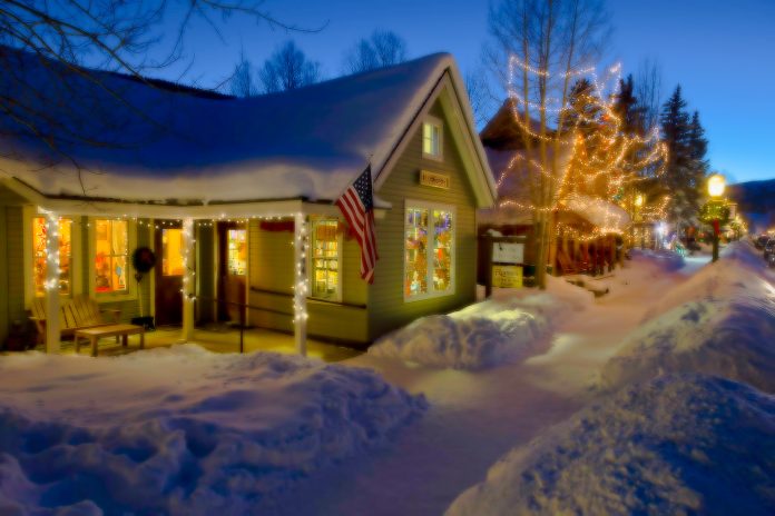 Outside of Townie Books and Rumors Coffee in Crested Butte