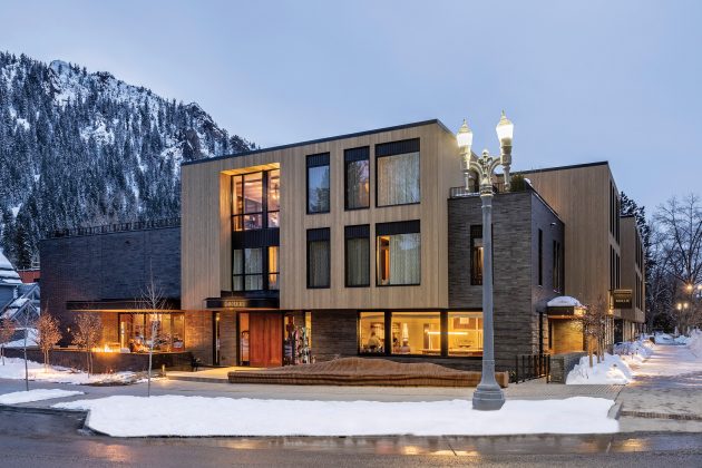 Exterior of the Mollie Aspen.