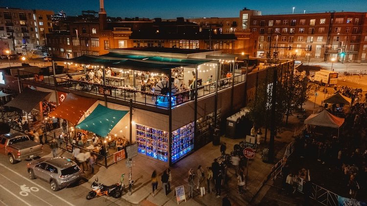 Los Chingones Rooftop