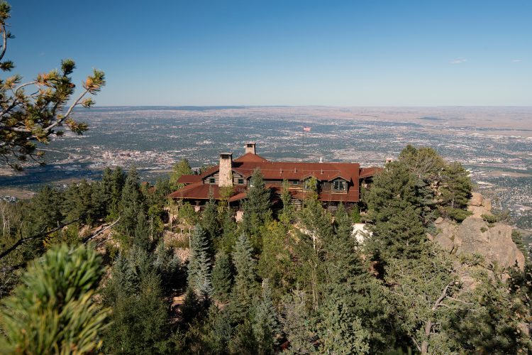 Cloud Camp lodge exterior.