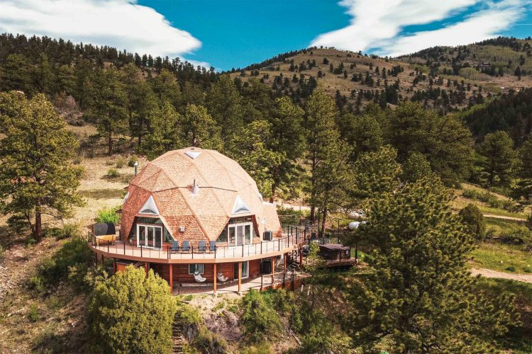 Photo of the Luna Dome.