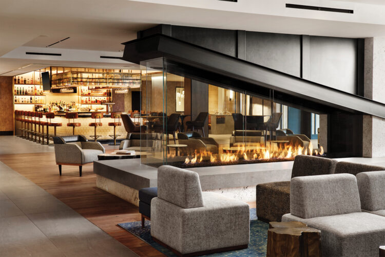 Lobby of the Hotel Alpenrock.