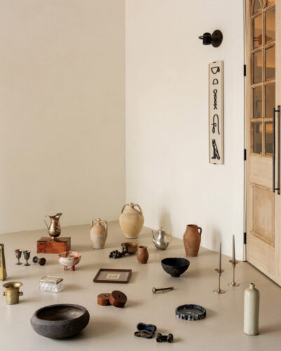 Pieces displayed from KTHOM galerie.