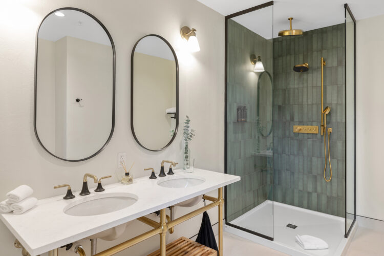 Interior of the bathroom in a room at The Rathbone Hotel & Parlor Bar.