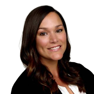 Julie Currier headshot
